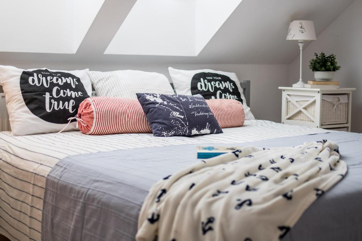 Dom Pod Skrzydlami Bed & Breakfast Gawliki Wielkie Ngoại thất bức ảnh